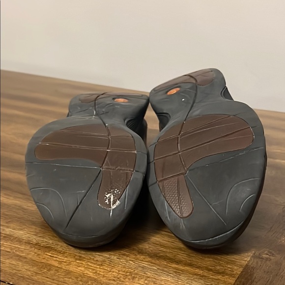 Clarks Unstructured Brown Slip On Slides Shoes Women’s Size 9 M - Picture 13 of 14